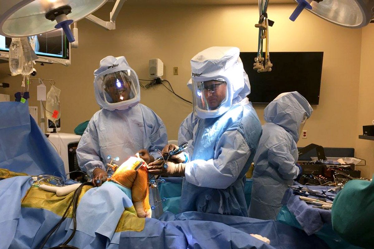 kauai surgeon introduces robotic assisted total knee replacement to ucla web